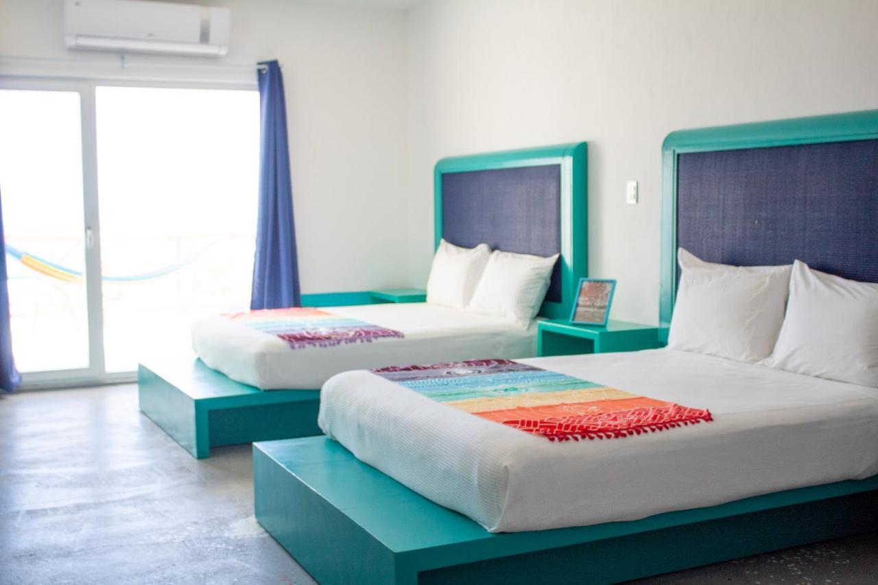 Esduma La Perla Hotel Isla Mujeres Exterior photo