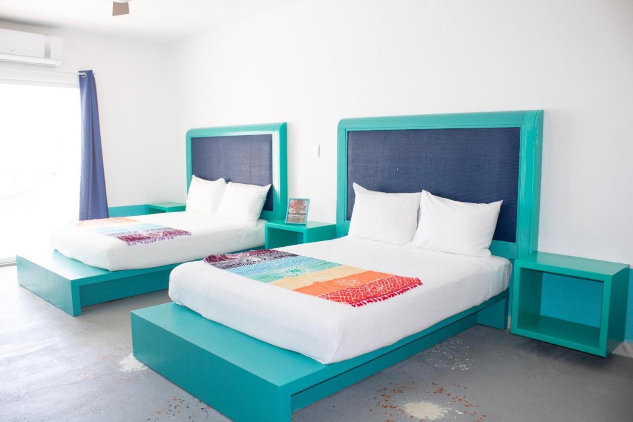 Esduma La Perla Hotel Isla Mujeres Exterior photo