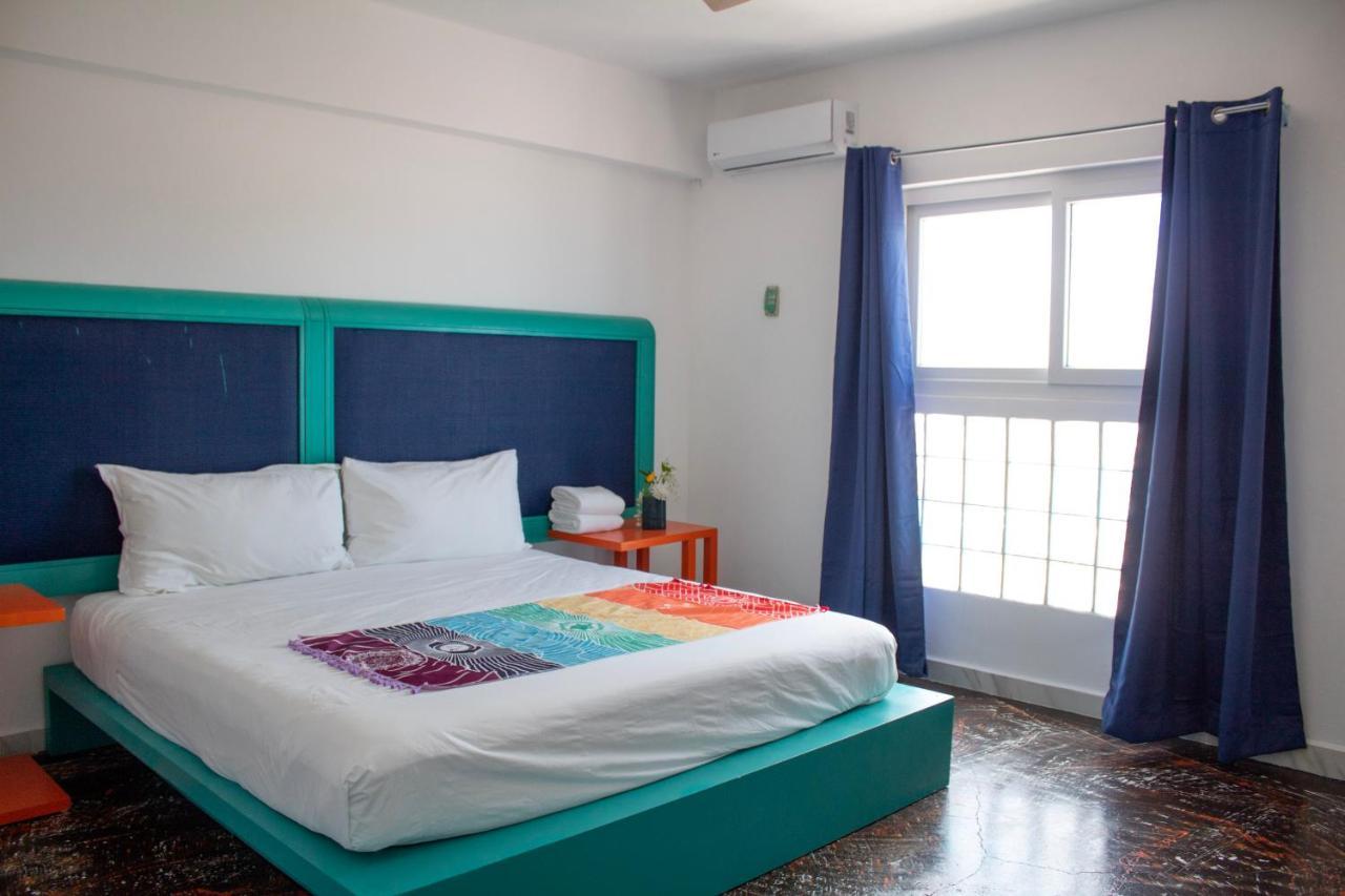 Esduma La Perla Hotel Isla Mujeres Exterior photo